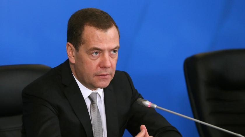 Премьер-министр поручил изучить вопрос о&nbsp;недопуске к&nbsp;госзакупкам компаний, уклоняющихся от&nbsp;налогов