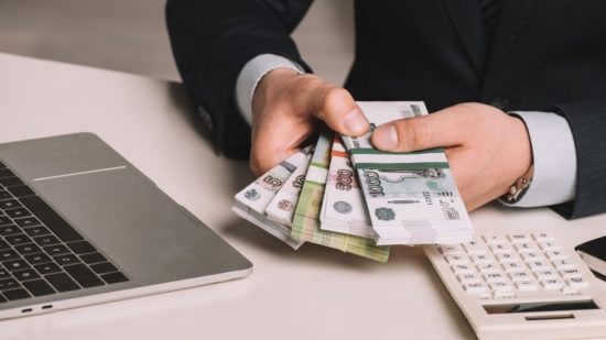 Свыше 2 млн предпринимателей в РФ за время пандемии получили субсидии на выплату зарплат